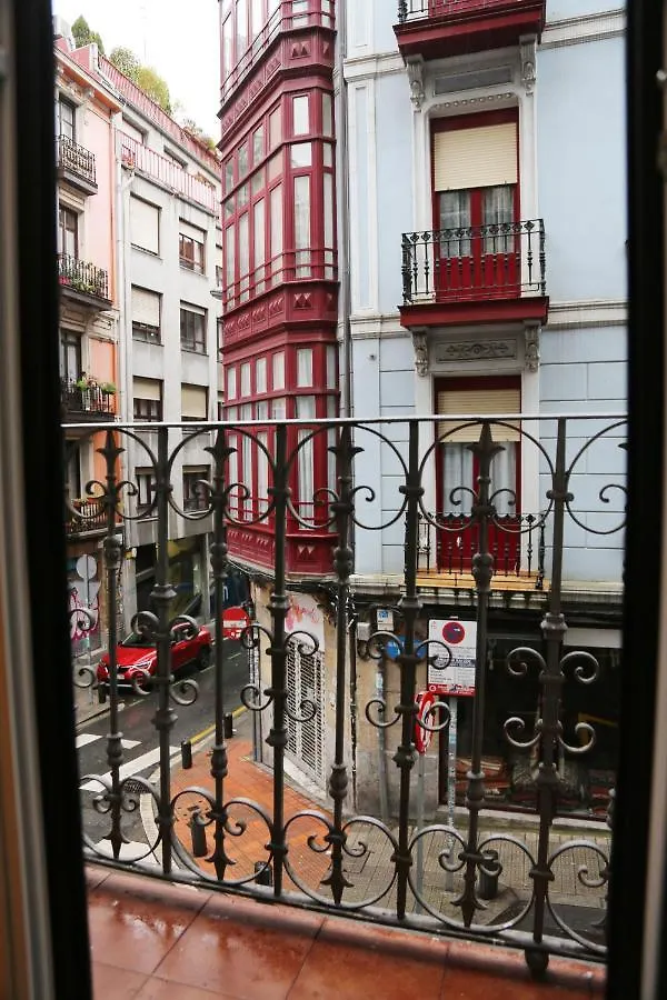 Piso Exclusivo Frente Al Casco Viejo Con Parking Gratis Appartement Bilbao
