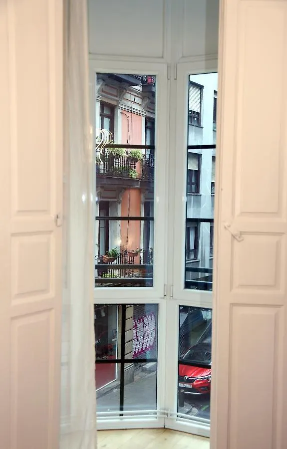 Piso Exclusivo Frente Al Casco Viejo Con Parking Gratis Apartment Bilbao Spain